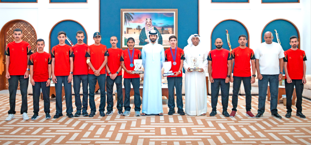 <p>His Majesty King Hamad&rsquo;s representative for humanitarian work and youth affairs and Royal Endurance Team captain Shaikh Nasser bin Hamad Al Khalifa yesterday met the team&rsquo;s riders and the technical and administrative staff following their distinguished participation in the FEI World Championship for Young Riders and Juniors in Romania.</p>
<p>The team secured second and third places and won the Best Condition Horse Award at the event. He said the results achieved by the Royal Endurance Team represent a genuine gain for Bahrain&rsquo;s endurance sport and a clear message that the discipline continues on its path of development and progress. He wished the team further success in upcoming championships, noting that the riders&rsquo; high level performance reflected strong teamwork and the spirit of determination that distinguishes the team.</p>